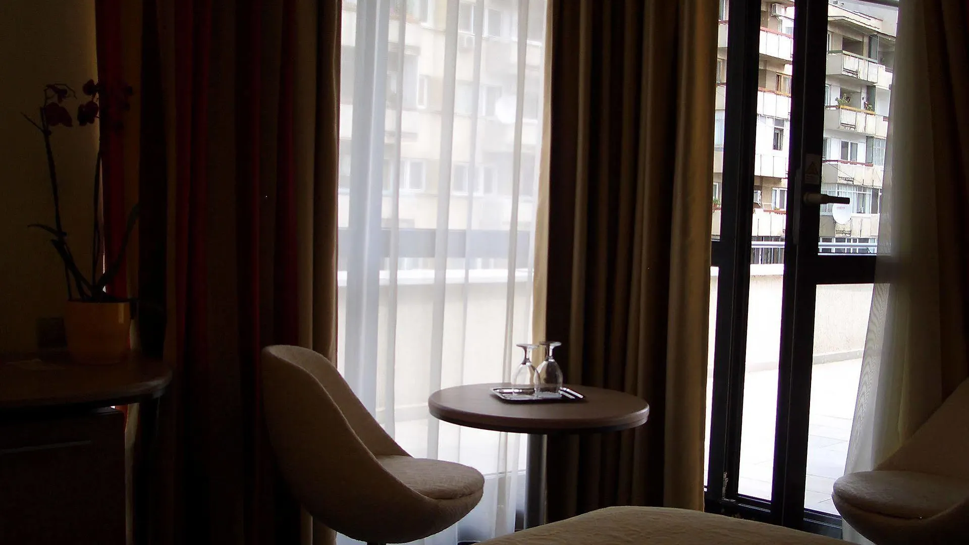 בוקרשט Hotel Berthelot