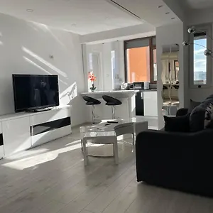 Luxury Two Militari M3 בוקרשט
